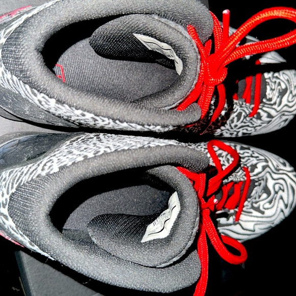 Jordan 23 FlightSpeed Patterned Knit w/Red Accents US 12 UK 11 - Picture 7 of 7